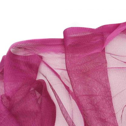 Tela de tul con tacto a seda en color ciruela