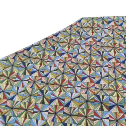 Tela popelín estampado con geométricos de colores