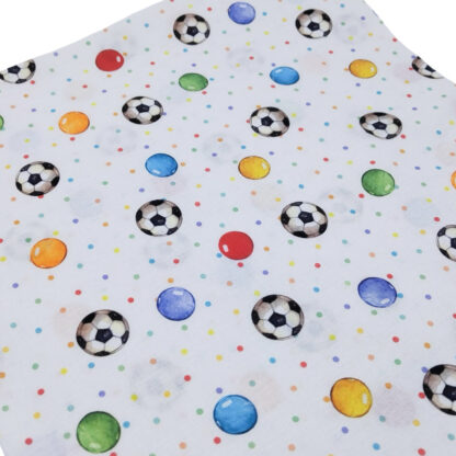 Tela de popelín 100% algodón estampada con balones de fútbol y pelotas de colores