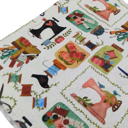 Tela Half Panamá con estampado de motivos costuriles