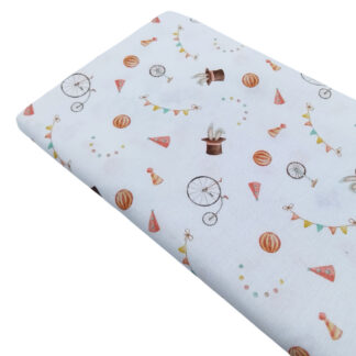 Tela de popelín con estampado de objetos del circo