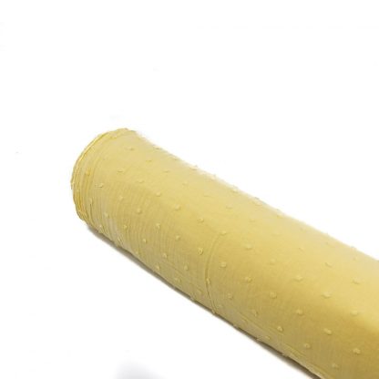 Tela de plumeti en color amarillo pálido