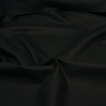 Tela de popelín 100% algodón en color liso negro