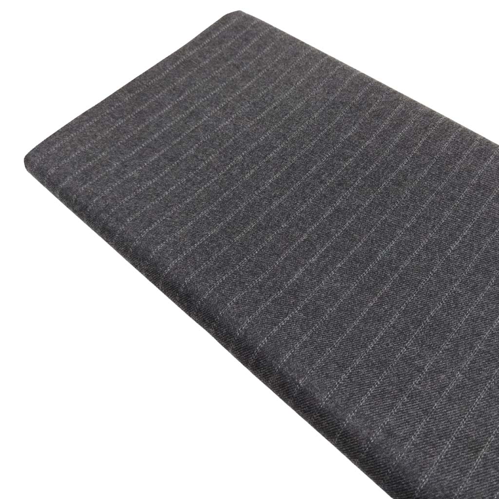 Tela de franela con doble raya diplomática en color gris marengo