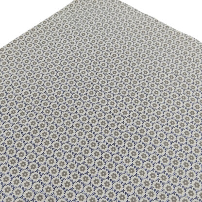 Tela popelín estampado geométricos en color azul marino