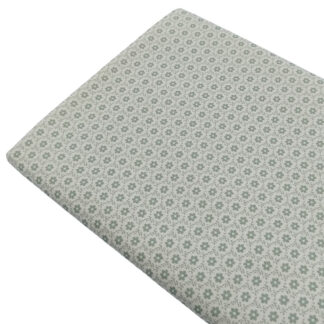 Tela popelín estampado geométricos en color verde jade