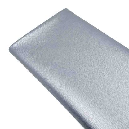 Tela de polipiel texturizada gris plata
