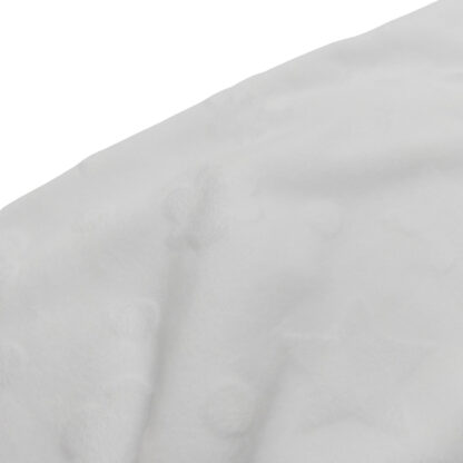 Tela coralina polar blanca con estrellas en relieve