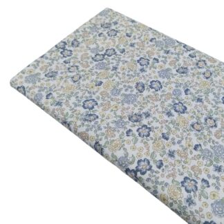 Tela viyela de algodón con estampado de flores tipo liberty en tonos azules empolvados
