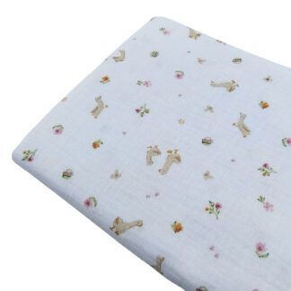 Tela doble gasa muselina con estampado de pollitos y florecitas