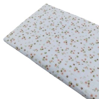 Tela doble gasa muselina con estampado de flores tipo liberty en tono rosa empolvado