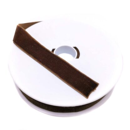 Cinta de terciopelo de 23 mm de ancho en color marrón chocolate