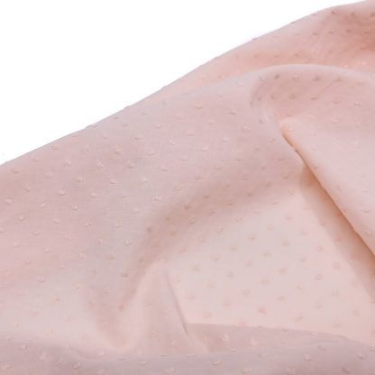 Tela plumeti de batista en color liso rosa pétalo