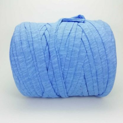 Madeja de trapillo de algodón reciclado en color azul claro